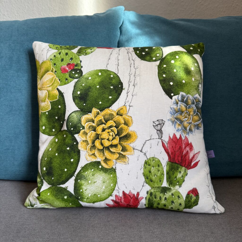 Dekokissen mit Feigenkaktus von Bauchpiraten
